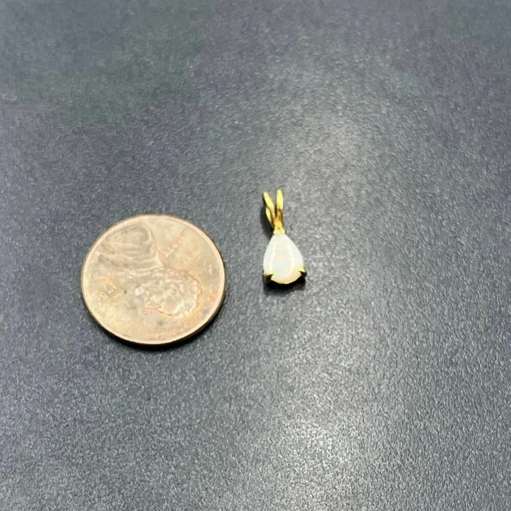14K Yellow Gold‎ Pear Shape Fire Opal Pendant 7x5mm Natural Stone .60g Vintage